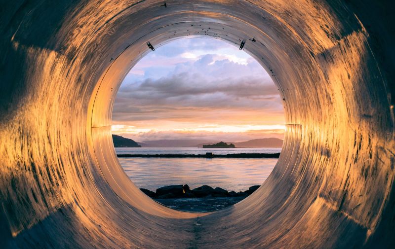 sea-coast-water-ocean-light-sunset-sunlight-tube-hole-round-shore-wave-view-atmosphere-tunnel-steel-evening-golden-reflection-darkness-rocks-drain-pipe-walls-scene-shape-sewage-1064086.jpg